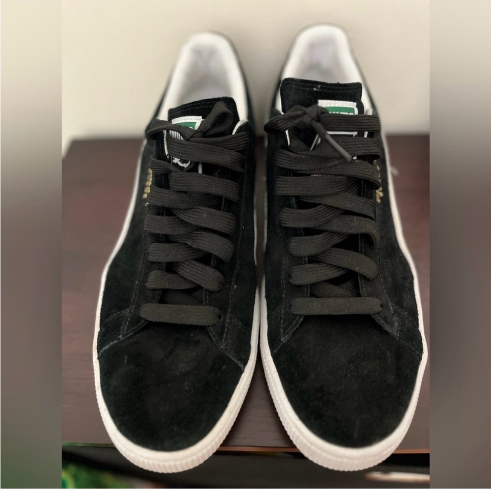 Puma Men's Black Suede Sneakers